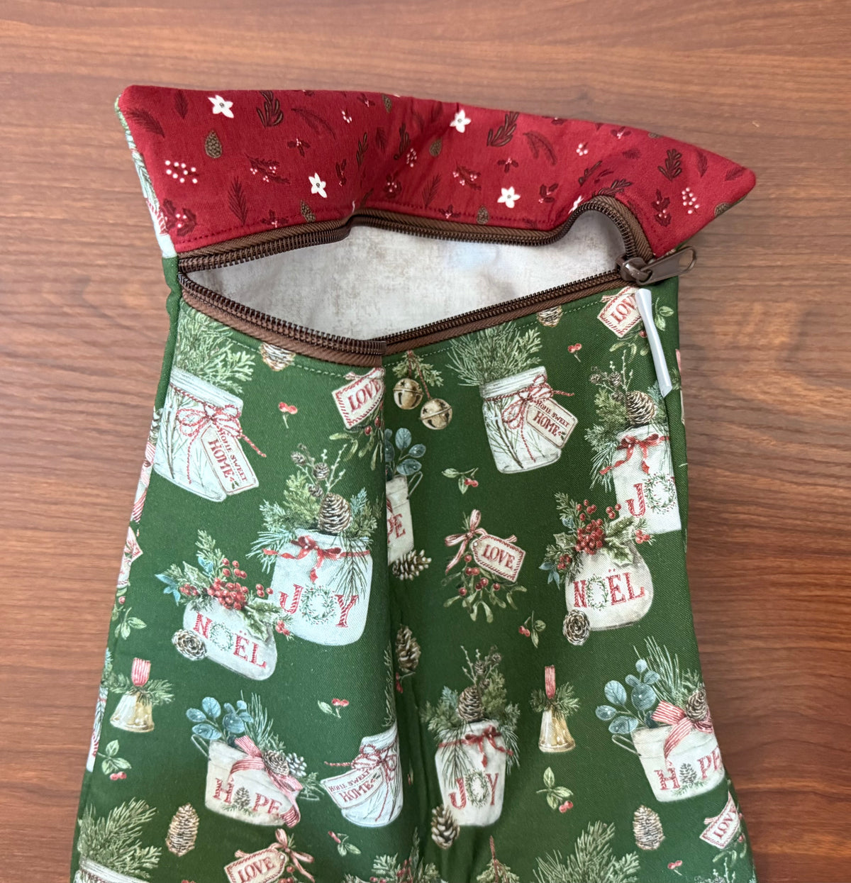 Holiday Spirit Greenery Large project bag for cross stitch & embroidery