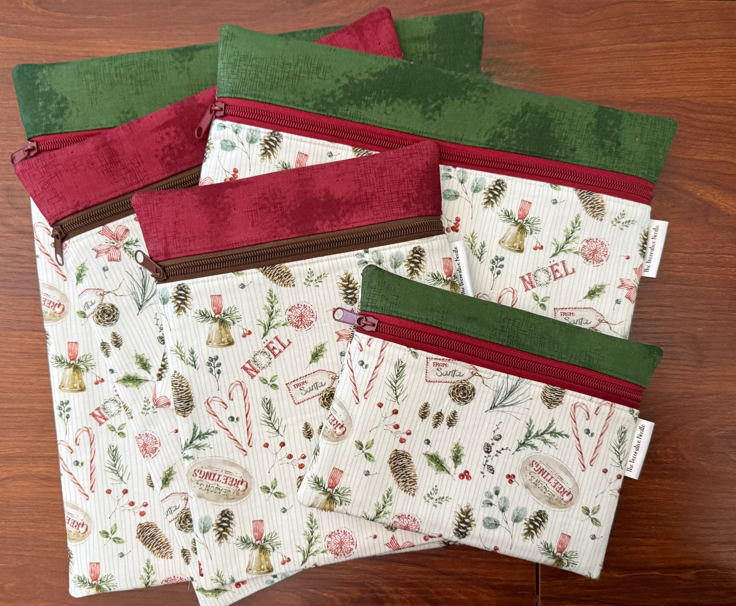 Holiday Spirit Tossed Motifs