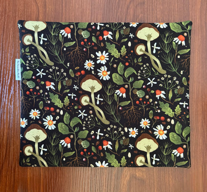 Mushrooms & Daisies Regular project bag for cross stitch & embroidery