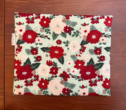 Evergreen Wishes Floral on Mint Regular project bag for cross stitch & embroidery