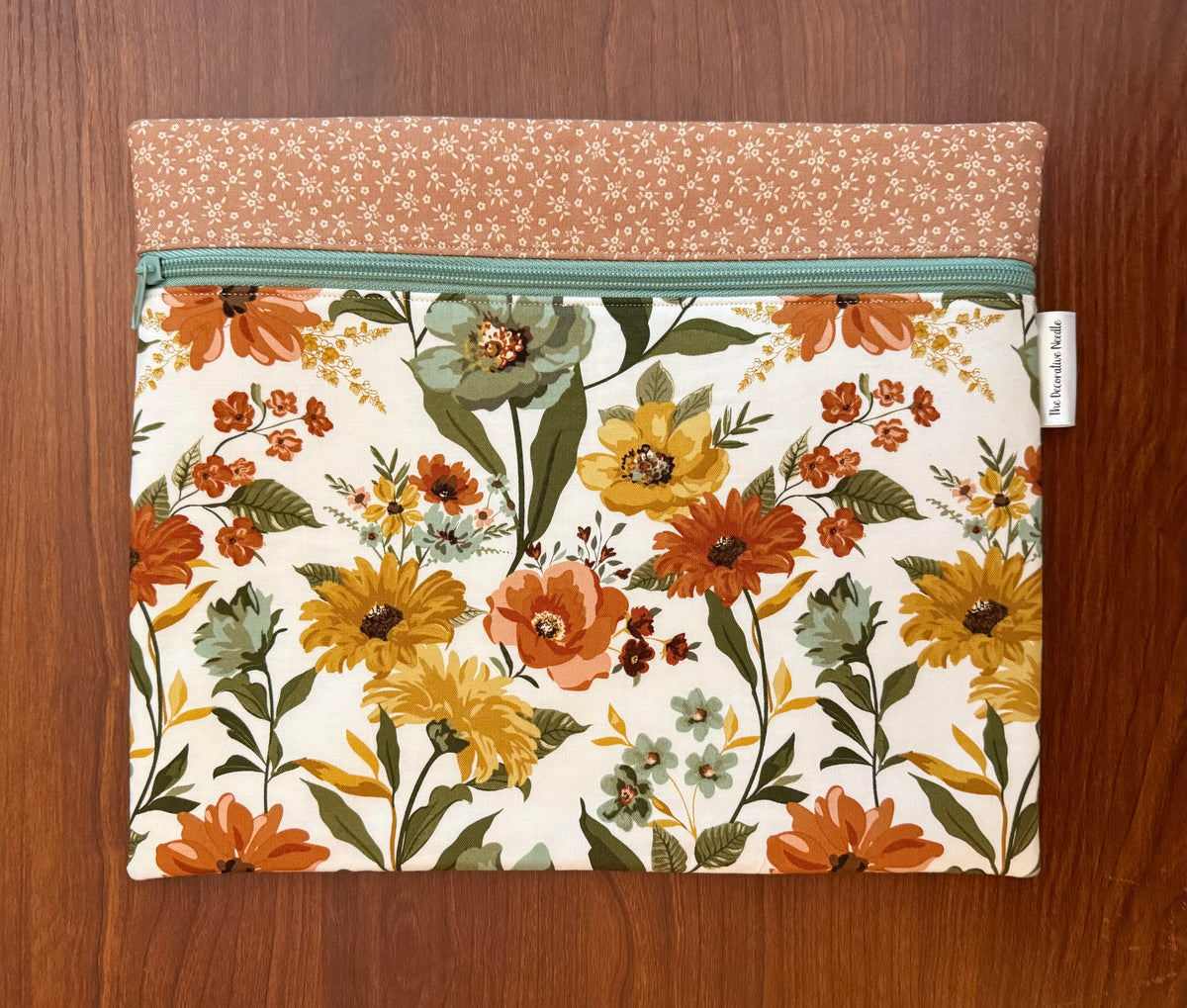 Worth Repeating Regular floral project bag for cross stitch & embroidery