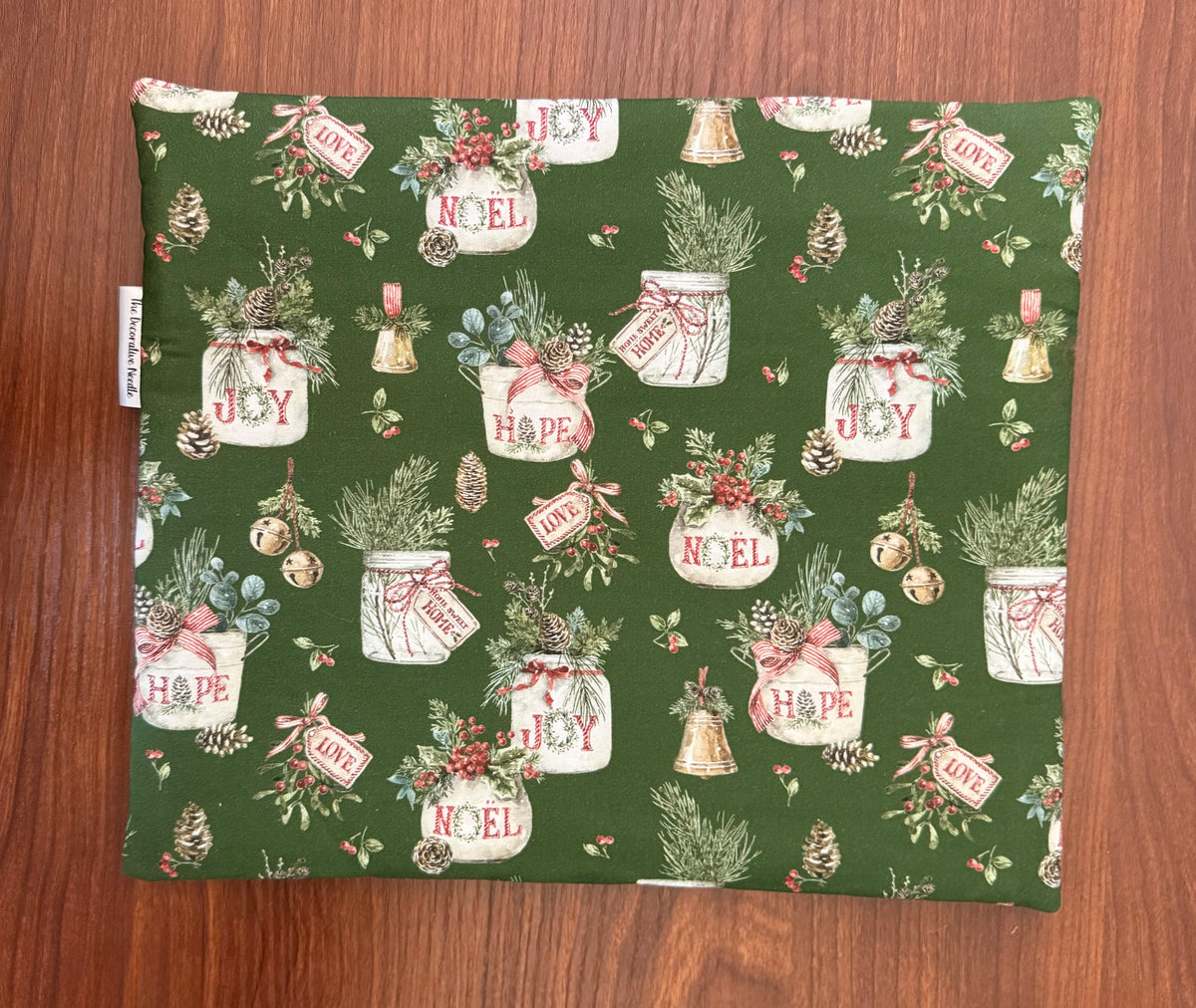Holiday Spirit Greenery Regular project bag for cross stitch & embroidery