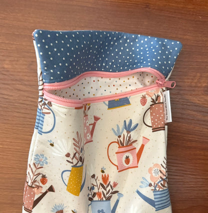 Skinny project bag - Watering Cans & Flowers