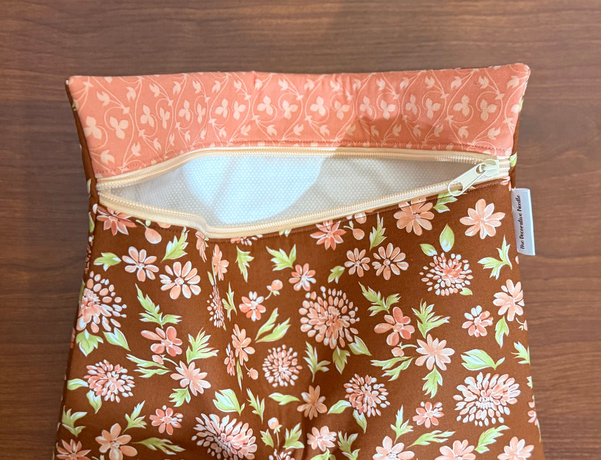 Cinnamon and Cream Regular project bag for cross stitch and embroidery